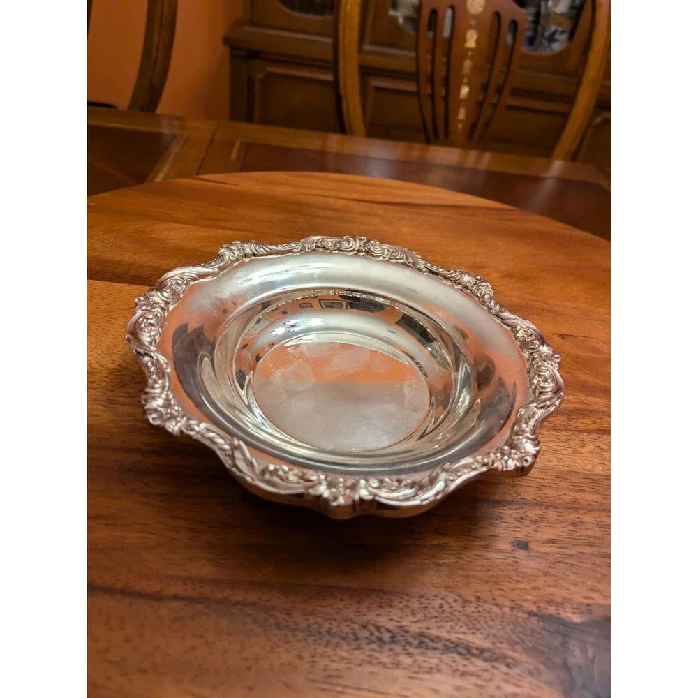 Old English Bonbon Dish c1940s by Poole Siver Co., Silverplate ORIGINAL 6